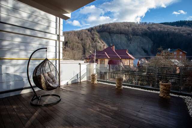 Апартаменты Reef Terrace Apartments Яремче-18